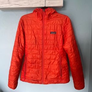Patagonia Orange nano puff jacket w/hood